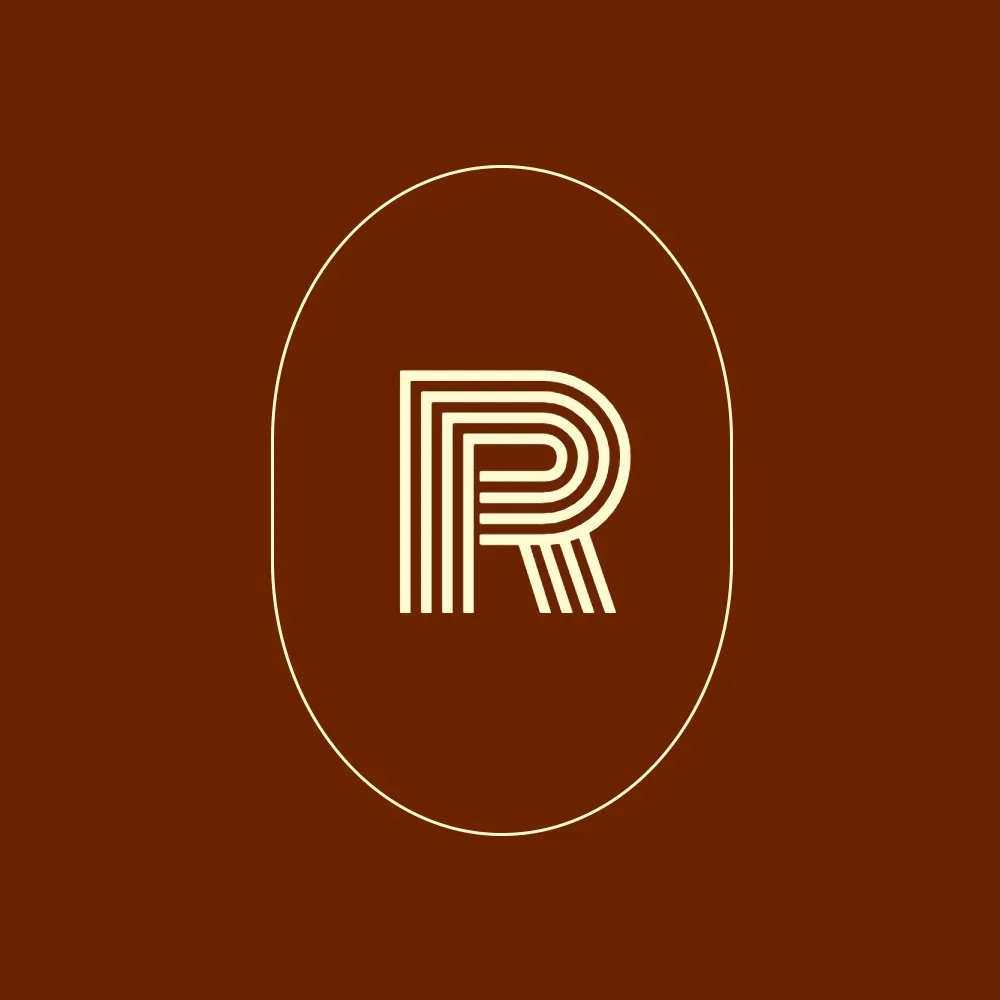 Luxury logo template from Snappa